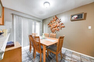 5139 Grovehill St in San Antonio, TX - Building Photo - Building Photo