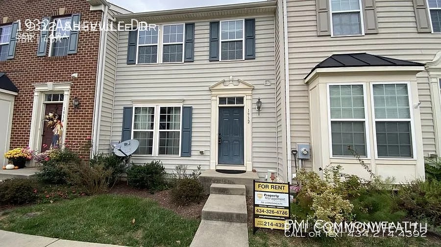 1932 Asheville Dr in Charlottesville, VA - Building Photo