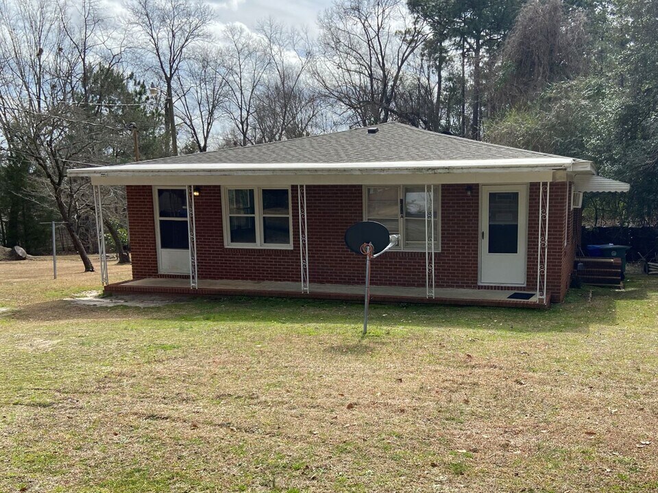 116 Oates Dr in Fayetteville, NC - Building Photo