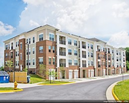 Riverwoods at Lake Ridge Apartments