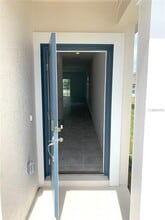 1926 Niagra Dr in Davenport, FL - Foto de edificio - Building Photo