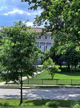 2522 College St in Cedar Falls, IA - Building Photo - Building Photo