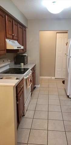 9 Beals Cove Rd, Unit D in Hingham, MA - Building Photo - Building Photo