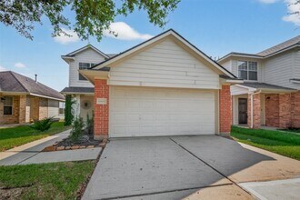 14435 Benningcrest Ln in Houston, TX - Building Photo - Building Photo