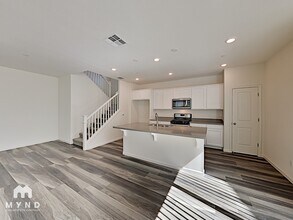 8176 Kramer Rnch Ln in Elk Grove, CA - Building Photo - Building Photo