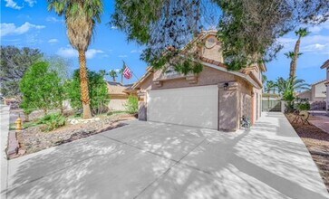 1360 Recital Way in Las Vegas, NV - Building Photo - Building Photo