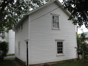 202 W Keller St in Mechanicsburg, PA - Foto de edificio - Building Photo