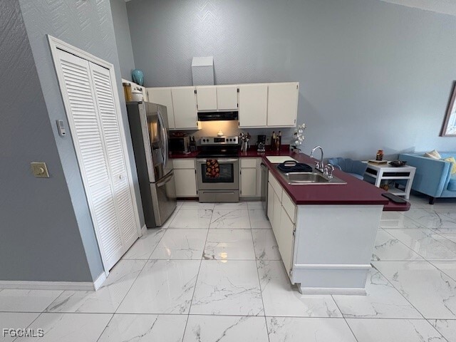 1939 Santa Barbara Blvd