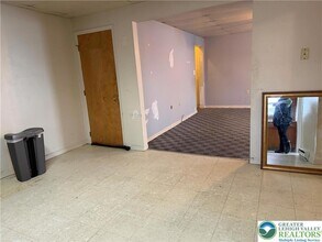 505 E Main St, Unit Rear in Bath, PA - Building Photo - Building Photo