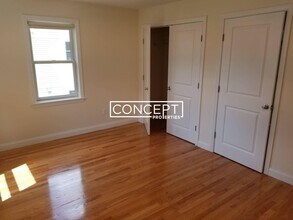 94 Waumbeck St in Boston, MA - Building Photo - Building Photo