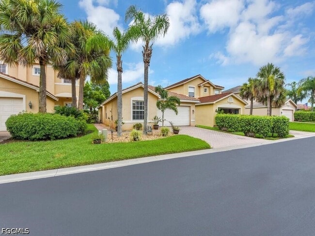 11075 Lancewood St in Ft. Myers, FL - Building Photo - Building Photo