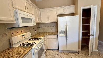 2318 Sycamore Trail in Round Rock, TX - Building Photo - Building Photo