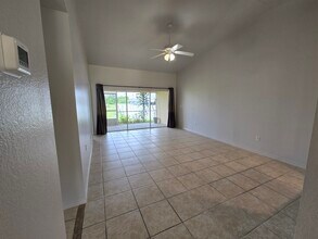 518 SE 5th Pl in Cape Coral, FL - Building Photo - Building Photo