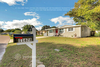 11678 104th St in Largo, FL - Building Photo - Building Photo