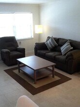 88 Berkshire Crescent, Unit 88 in West Palm Beach, FL - Building Photo - Building Photo