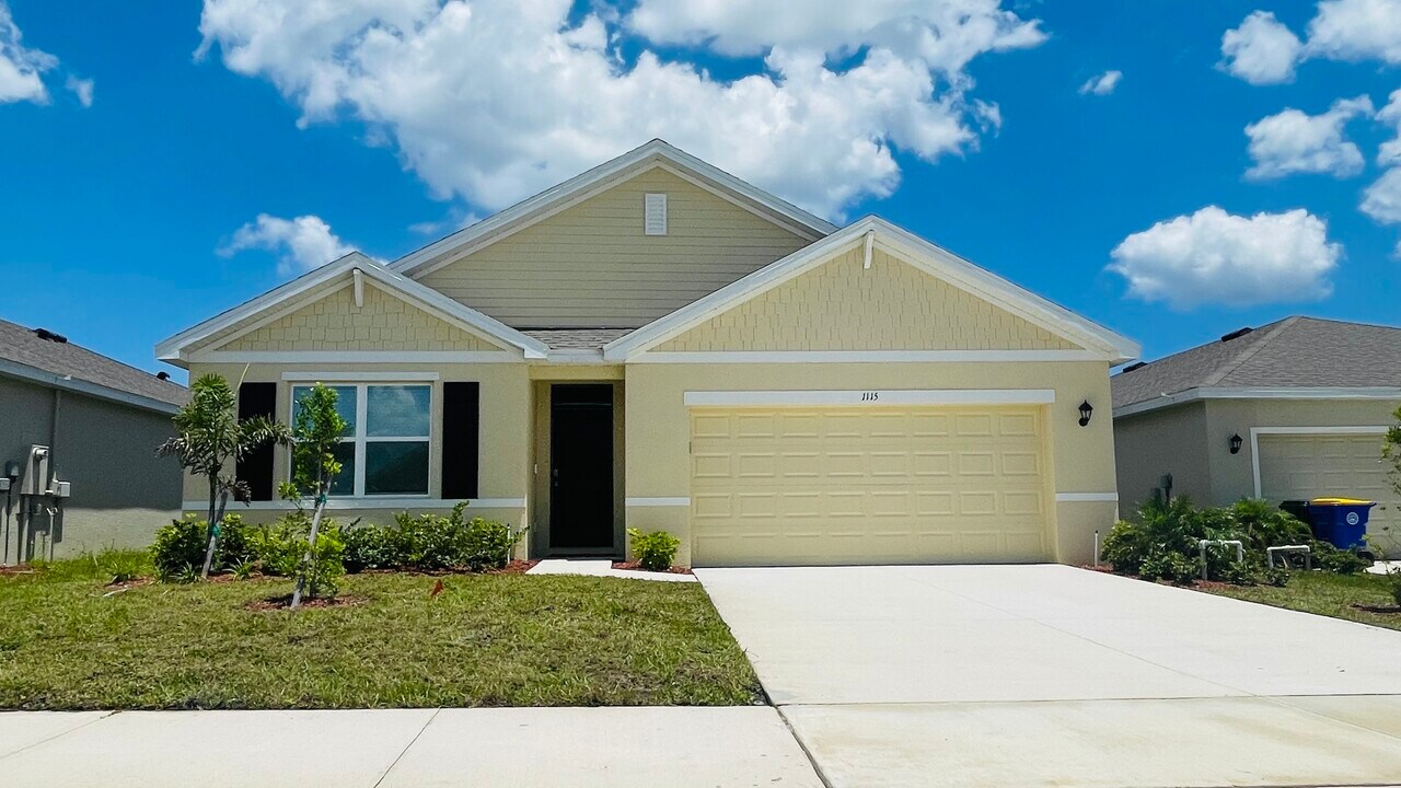 1115 Valley View Ave in Rockledge, FL - Building Photo
