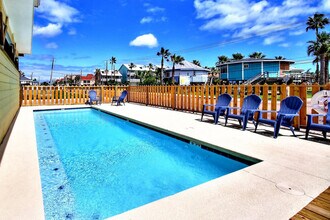 1924 Eleventh St, Unit ID1023237P in Port Aransas, TX - Foto de edificio - Building Photo