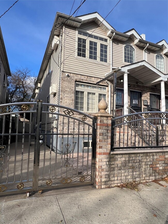 169-11-169105 105th Ave in Queens, NY - Building Photo - Building Photo