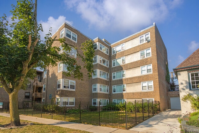 property at 7710 N Sheridan Rd