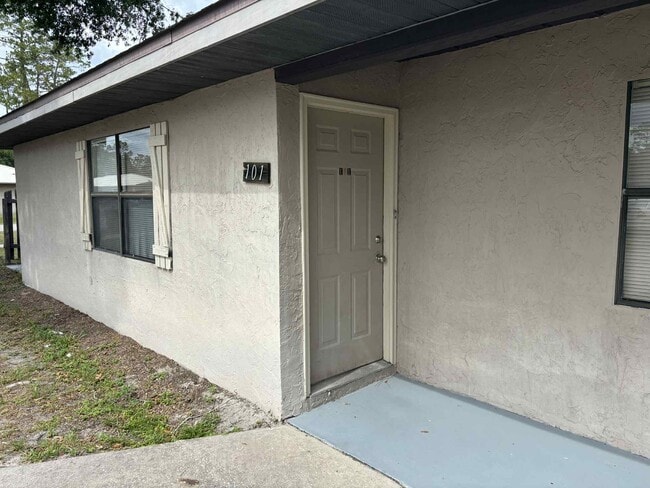 property at 3875 NW Huntsboro St