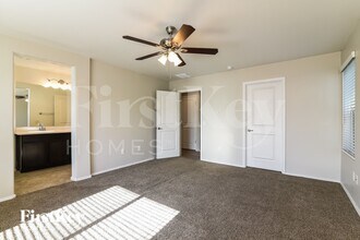 2875 N Fair Oaks Ave in Tucson, AZ - Building Photo - Building Photo