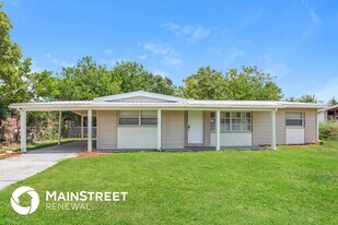 1607 Albert Dr in Melbourne, FL - Building Photo