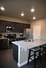 1986 Shadow Creek Dr in Castle Rock, CO - Building Photo - Building Photo