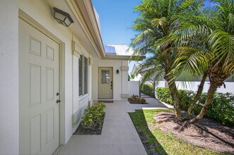 335 Ridge Rd in Jupiter, FL - Building Photo - Building Photo