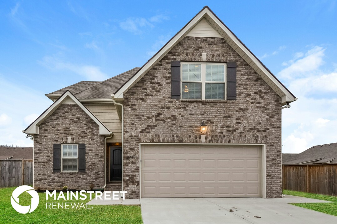 3230 Volta Rd in Christiana, TN - Foto de edificio