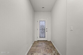 13566 Hazlewood St in Horizon City, TX - Building Photo - Building Photo