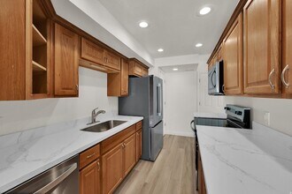 7873 S Chadbourne Dr, Unit A in Cottonwood Heights, UT - Building Photo - Building Photo