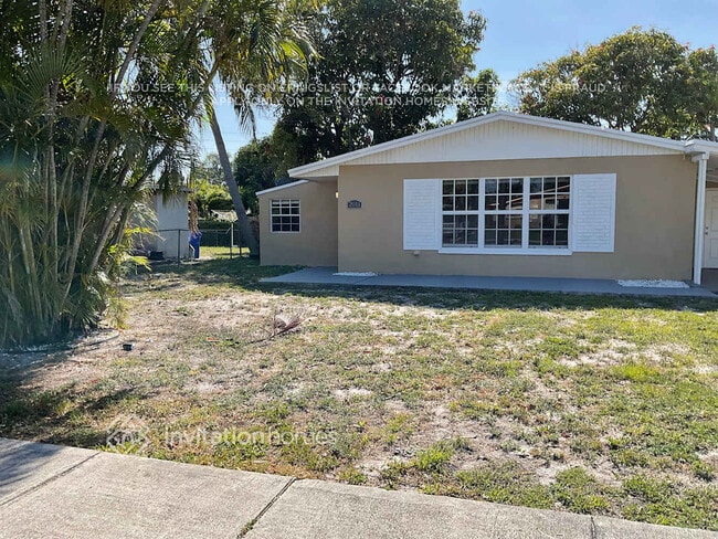 2011 NW 5th Terrace in Pompano Beach, FL - Building Photo - Building Photo