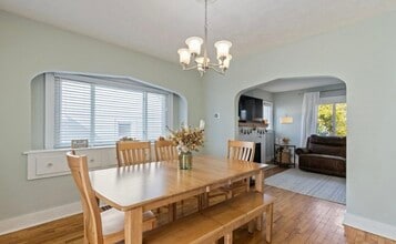 524 Riley St in Lansing, MI - Building Photo - Building Photo