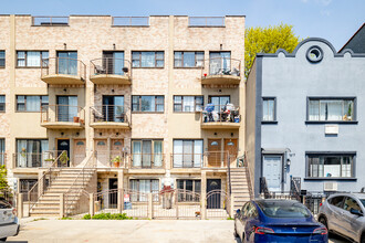 1615 Bergen St in Brooklyn, NY - Foto de edificio - Building Photo