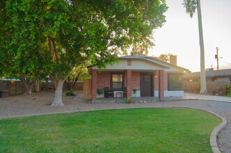 3202 N 37th St in Phoenix, AZ - Building Photo - Building Photo