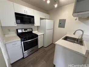 91-214-214 Hanapouli Cir in Ewa Beach, HI - Building Photo - Building Photo