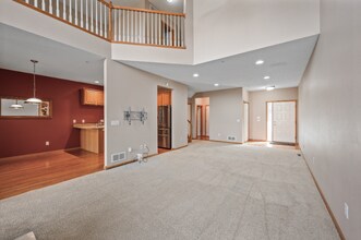 5046 Yuma Ln N in Plymouth, MN - Building Photo - Building Photo
