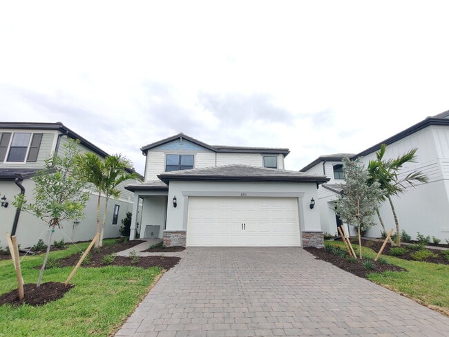 property at 6211 Baywood Ct