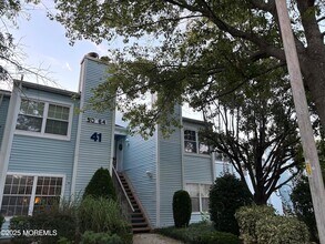 58 Meadow Ridge Rd, Unit 41 in Absecon, NJ - Building Photo - Building Photo