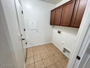 1223 W Desert Seasons Dr in San Tan Valley, AZ - Building Photo - Building Photo