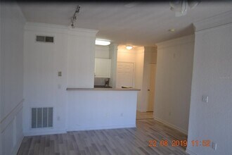 4323 Bayside Village Dr in Tampa, FL - Building Photo - Building Photo
