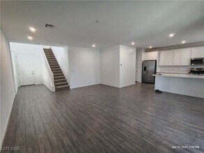 4358 Bayley Skye Ave in Las Vegas, NV - Building Photo - Building Photo