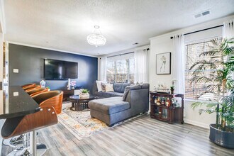 14201 Woolen Oak Ct in Aspen Hill, MD - Building Photo - Building Photo