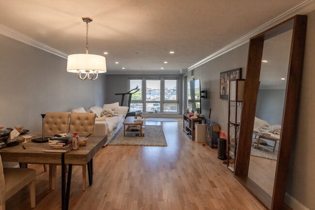 property at 1001 Marina Dr
