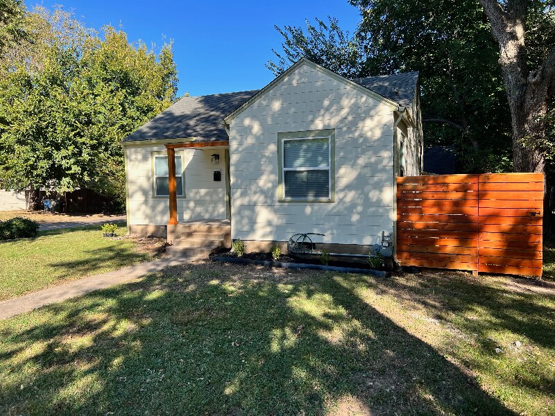 119 N Florence Pl in Tulsa, OK - Building Photo