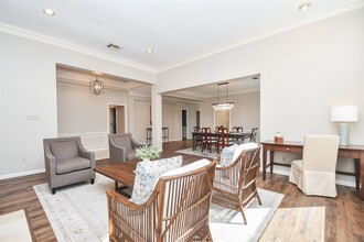 13731 Senca Park Dr in Houston, TX - Building Photo - Building Photo