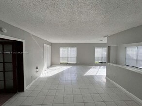 621 NE Helicon Ln in Port St. Lucie, FL - Building Photo - Building Photo