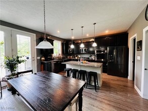 7771 Wilmetta Ave in Orwell, OH - Foto de edificio - Building Photo