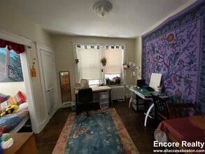 56 Park St, Unit 8 in Boston, MA - Building Photo - Building Photo