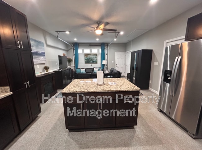 property at 1401 Bragg Rd